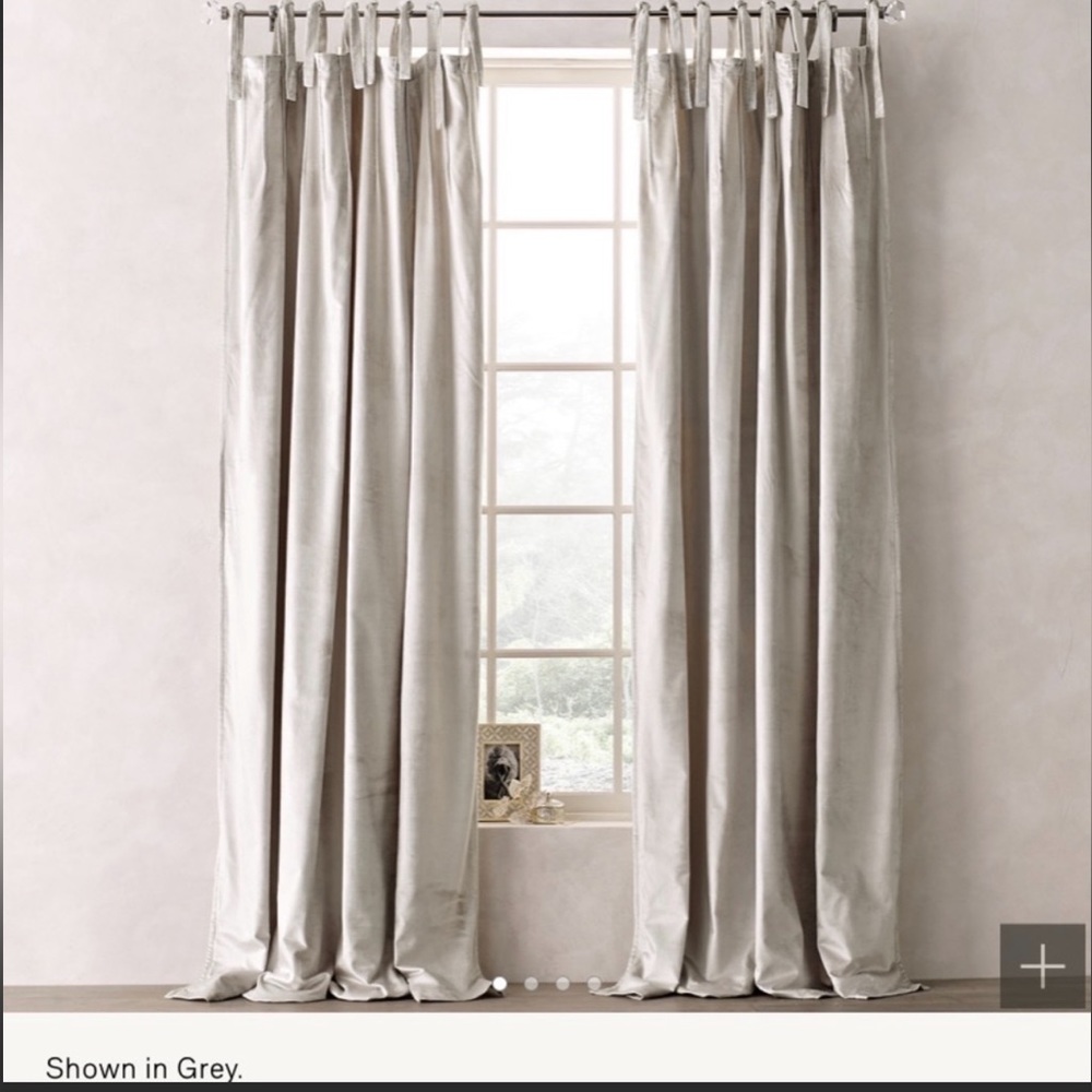 A pair of RH lustre velvet drapes 42x86 each